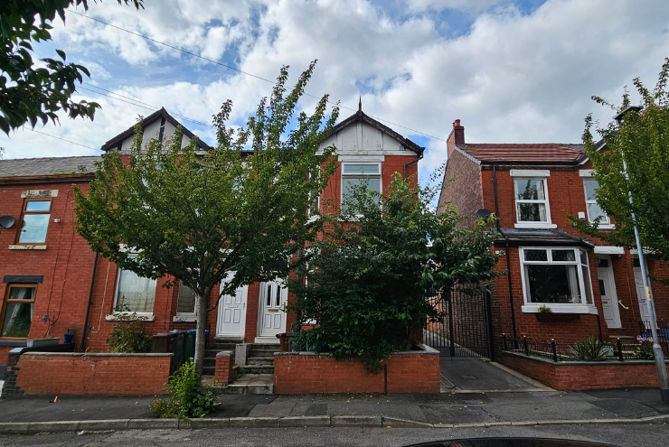 1 bed end terrace house for sale in Potters Lane, Manchester M9, £150,000