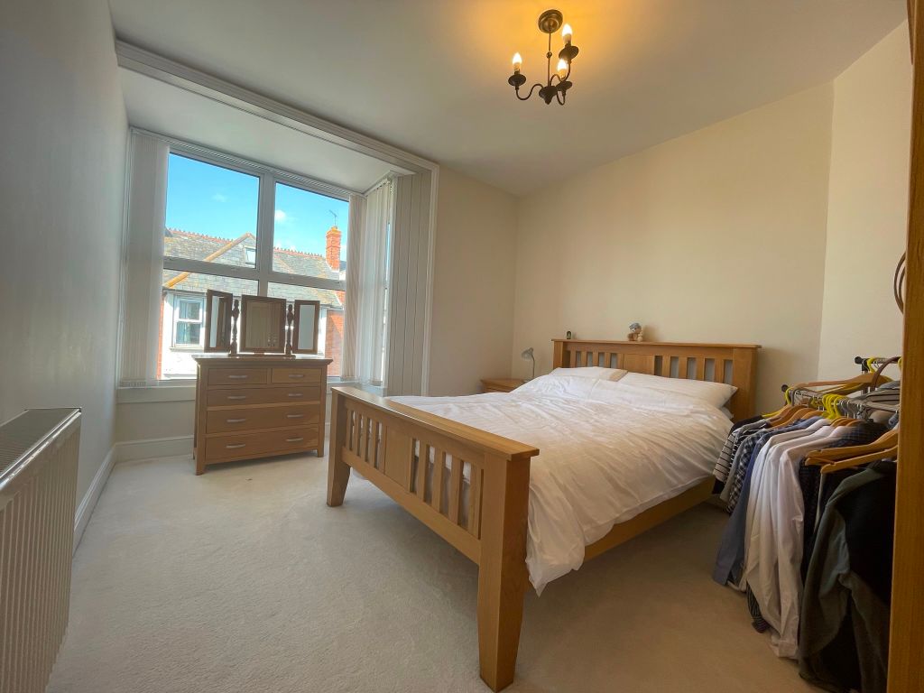 3 bed maisonette for sale in Abbotsbury Road, Weymouth DT4, £230,000
