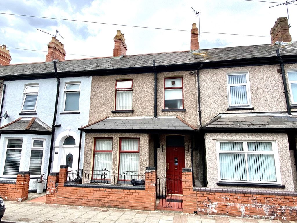 3 bed terraced house for sale in Halstead Street, Newport NP19, £169,950