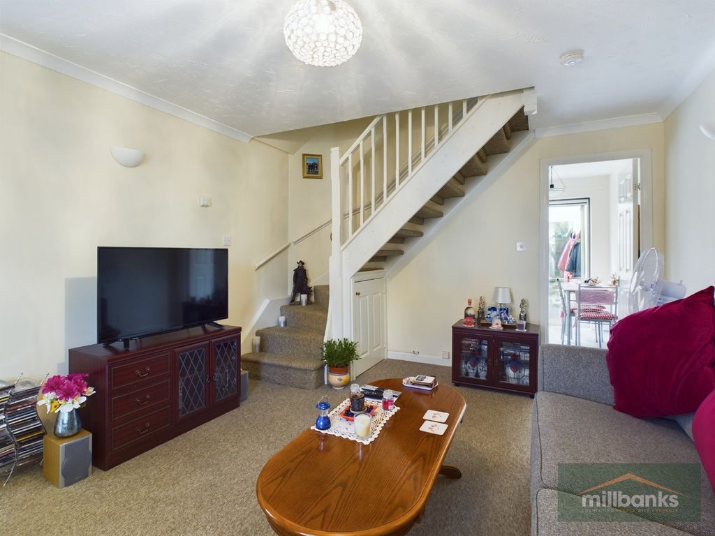 2 bed end terrace house for sale in Elizabeth Close, Attleborough, Norfolk NR17, £215,000