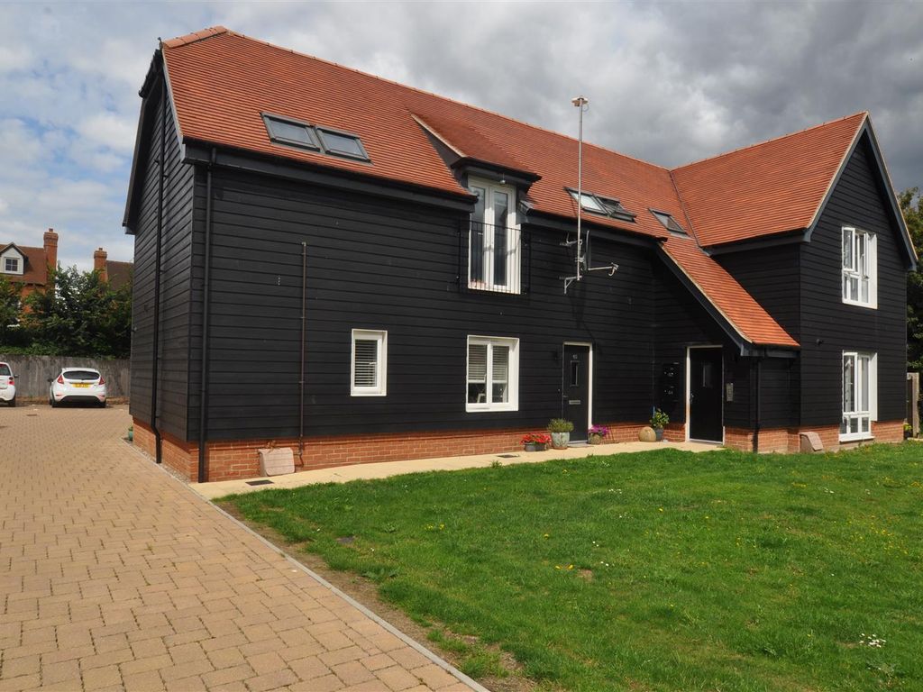 1 bed flat for sale in Drovers Way, Pirton, Hitchin SG5, £84,000