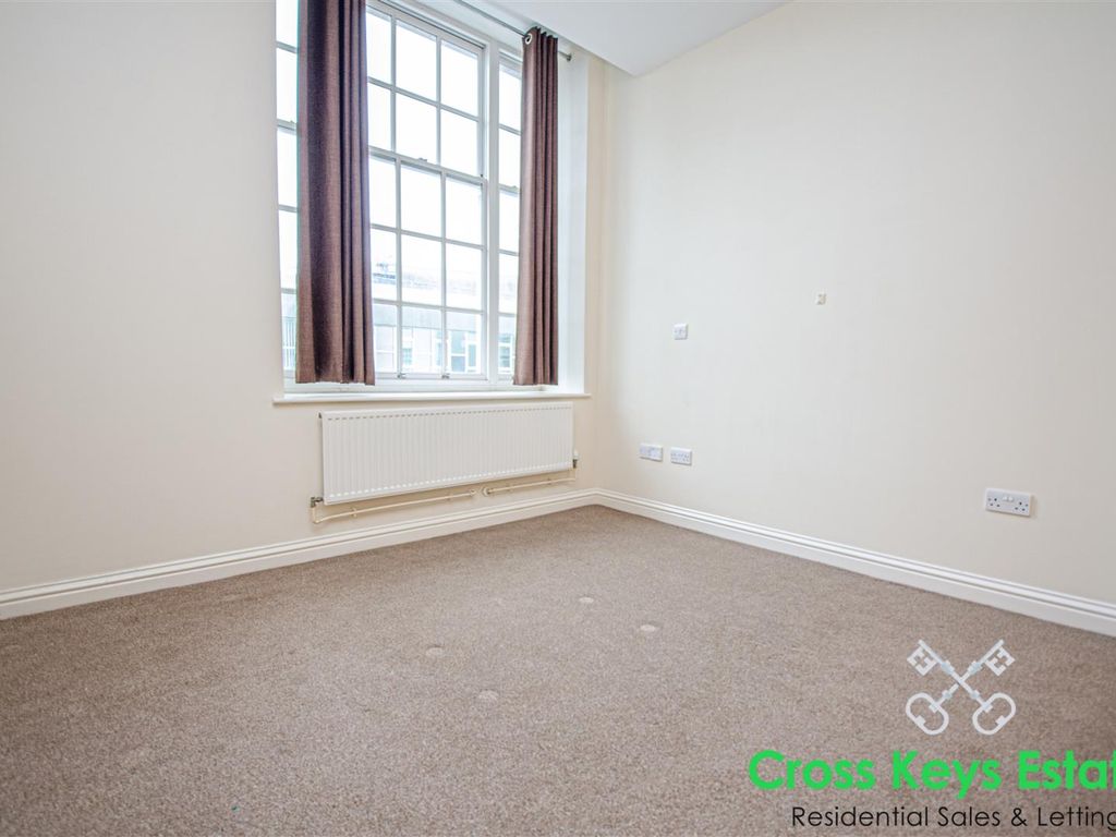 2 bed flat for sale in Notte Street, Plymouth PL1, £130,000