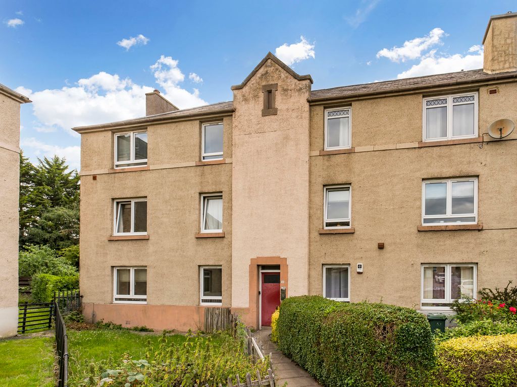 2 bed flat for sale in 135/4 Hutchison Road, Edinburgh EH14, £165,000