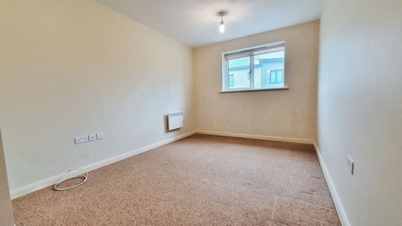 1 bed flat for sale in Whittle Way, Brockworth, Gloucester GL3, £136,500