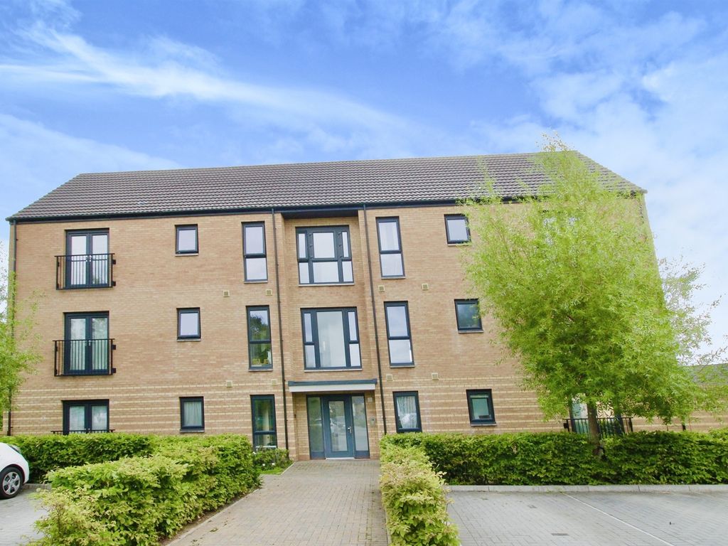 2 bed flat for sale in Rhodfa Crughywel, St. Mellons, Cardiff CF3, £150,000