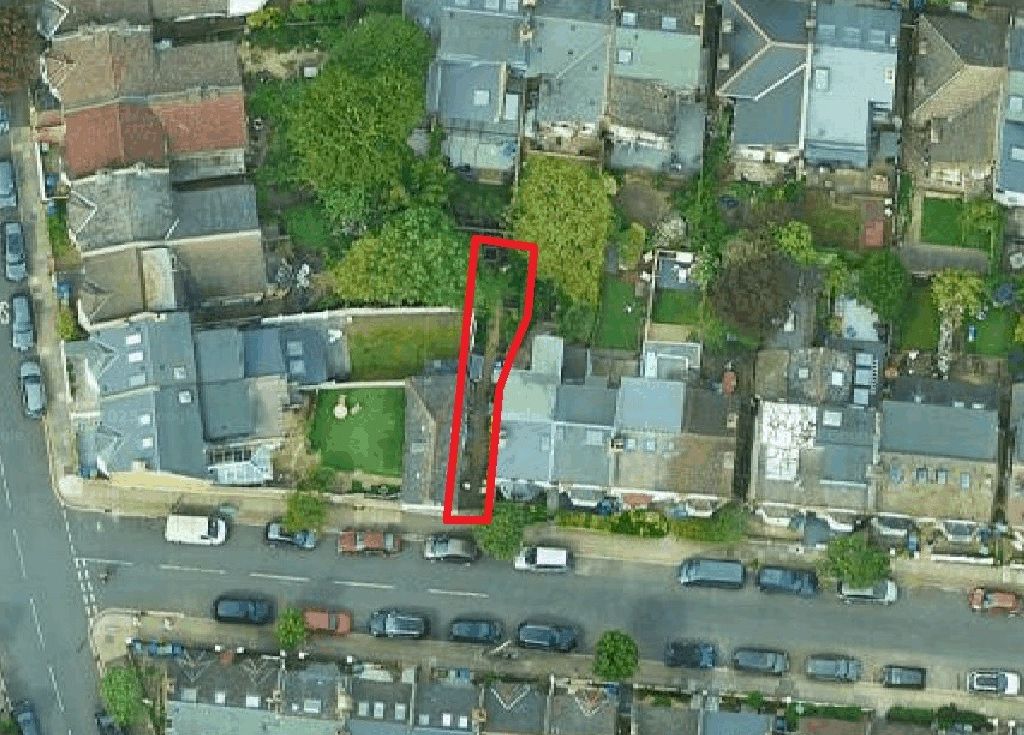 Land for sale in Heber Road, London, Greater London SE22, £225,000