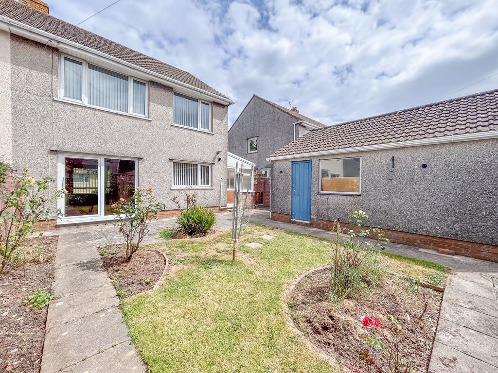 3 bed semi-detached house for sale in Rhiwderyn Close, Cardiff CF5, £250,000