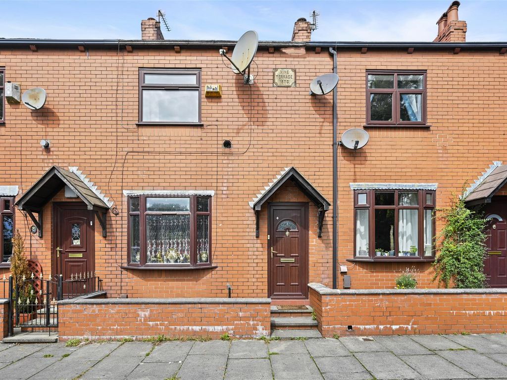 2 bed terraced house for sale in Peveril Street, Bolton BL3, £135,000