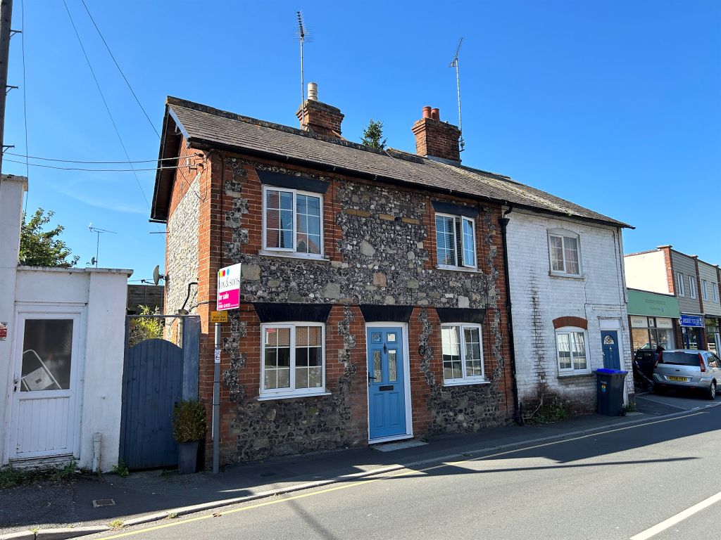 2 bed semi-detached house for sale in Earls Court Road, Amesbury, Salisbury SP4, £240,000