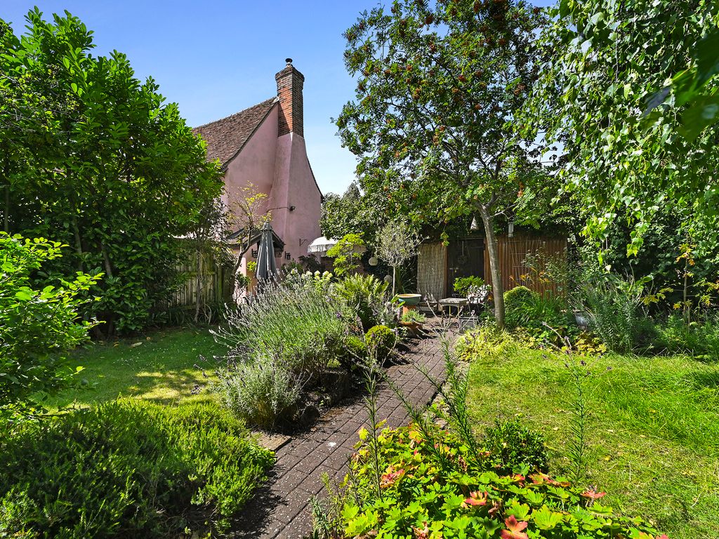 4 bed cottage for sale in Bramford, Ipswich, Suffolk IP8, £315,000
