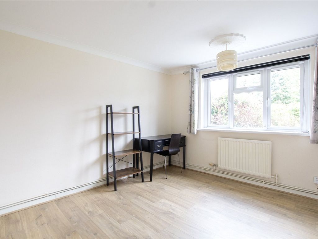 2 bed flat for sale in Ferndale, Teversham, Cambridge CB1, £265,000