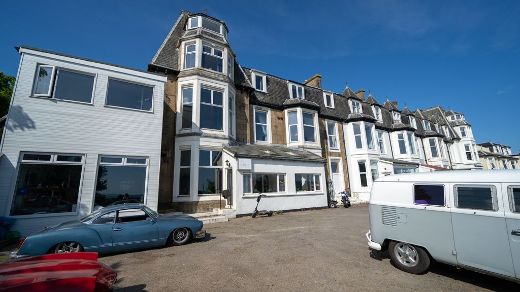 Leisure/hospitality for sale in Victoria House, 54 Victoria Parade, Dunoon PA23, £460,000
