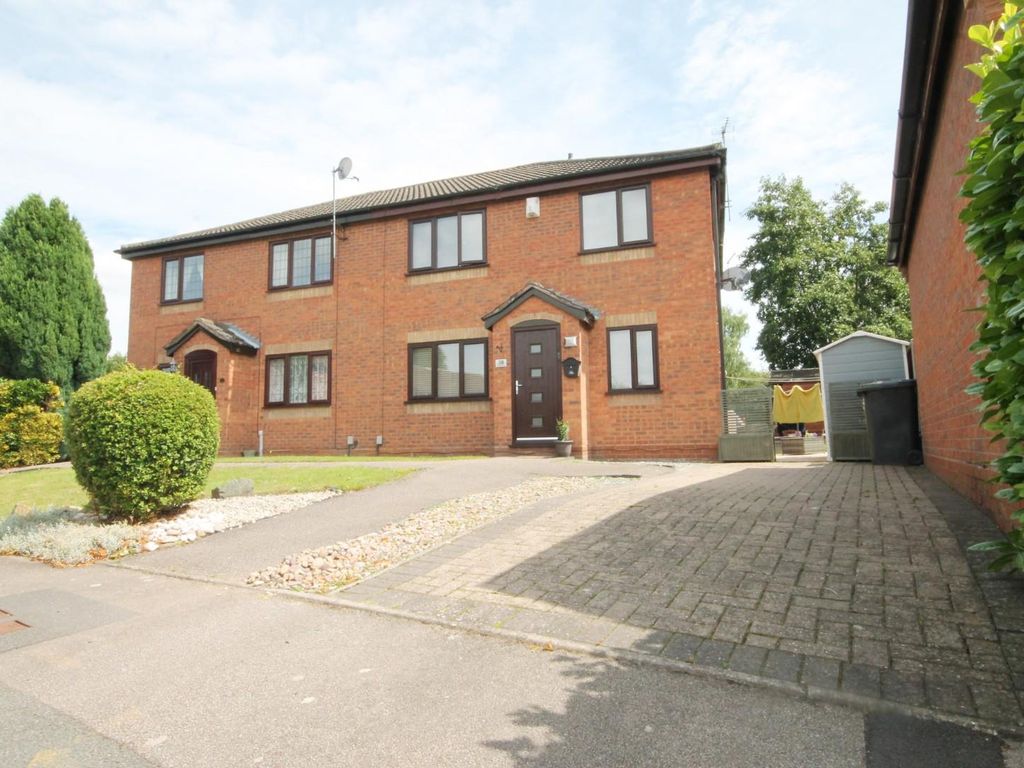 2 bed property for sale in Willowbank, Tamworth B78, £200,000