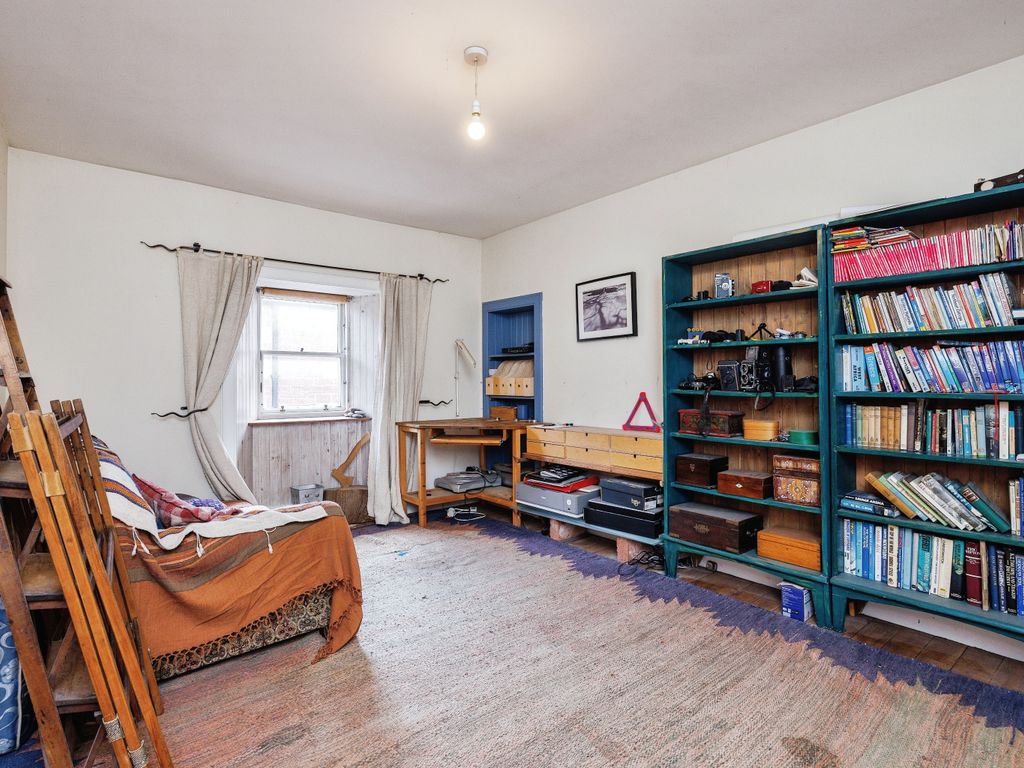 3 bed detached house for sale in School Wynd, Kirriemuir DD8, £220,000