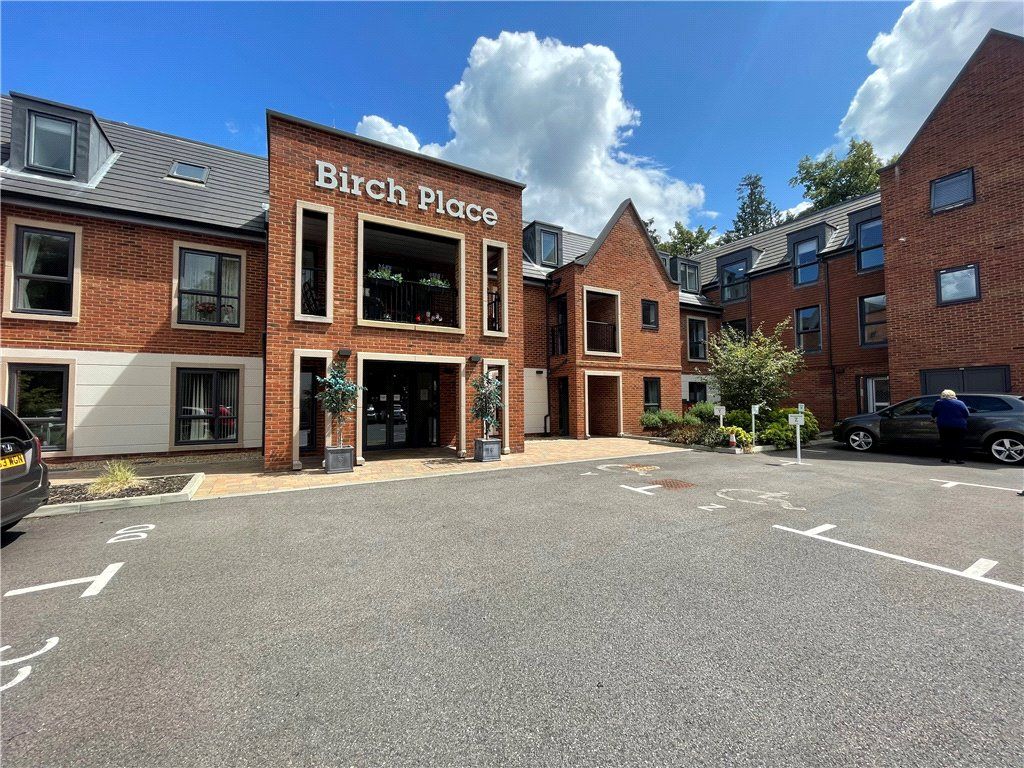 2 bed flat for sale in Birch Place, Dukes Ride, Crowthorne RG45, £325,000