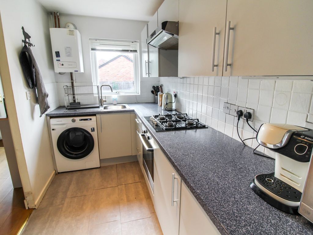 2 bed terraced house for sale in Pemberton Gardens, Calcot, Reading RG31, £315,000