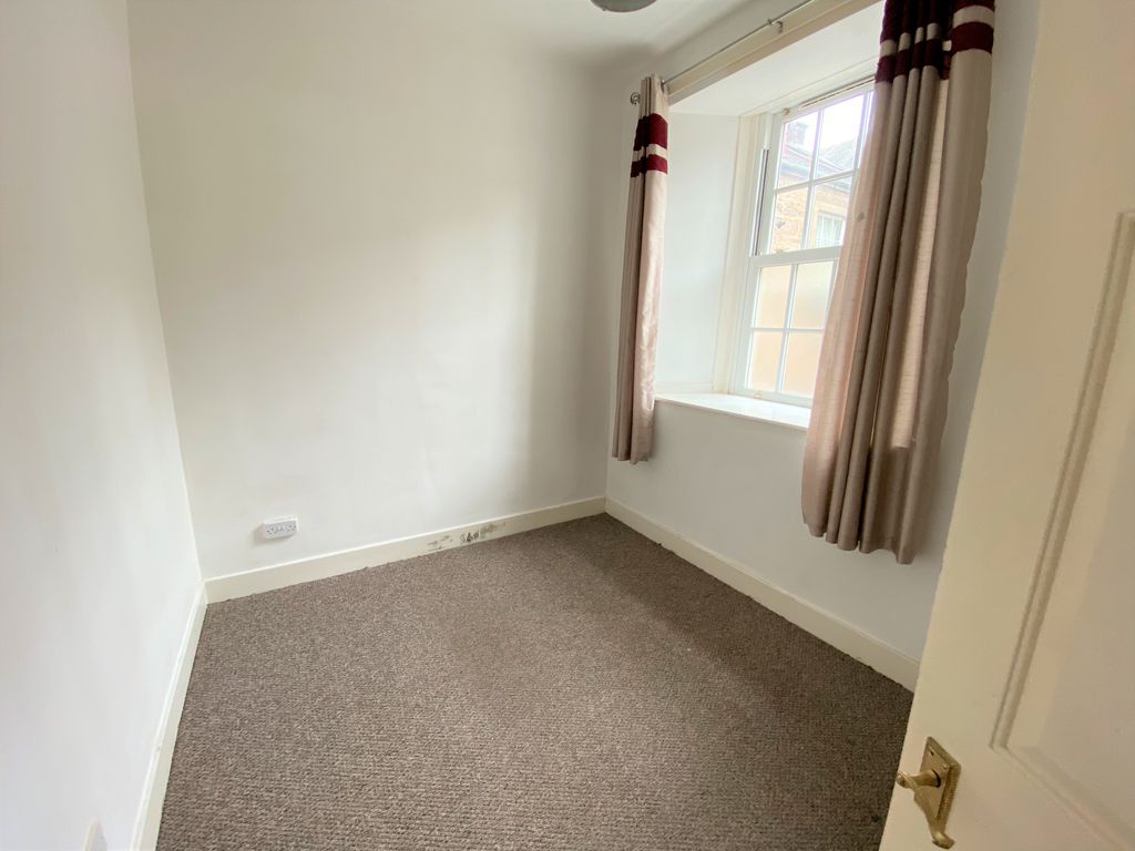 1 bed flat for sale in Atholl Street, Perth PH1, £65,000