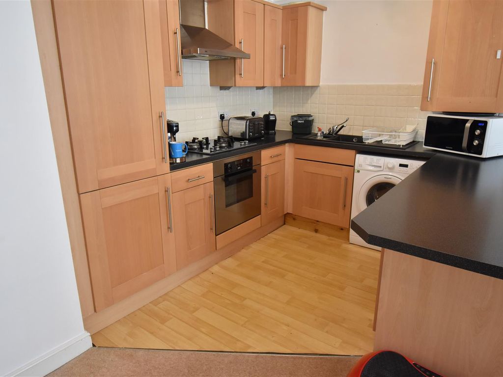 2 bed flat for sale in The Sidings, Chinley, High Peak SK23, £179,950