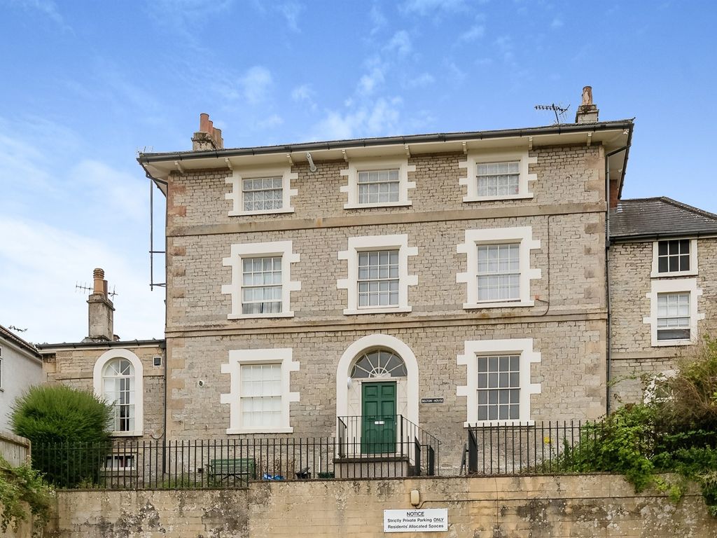 2 bed flat for sale in High Street, Weston, Bath BA1, £240,000