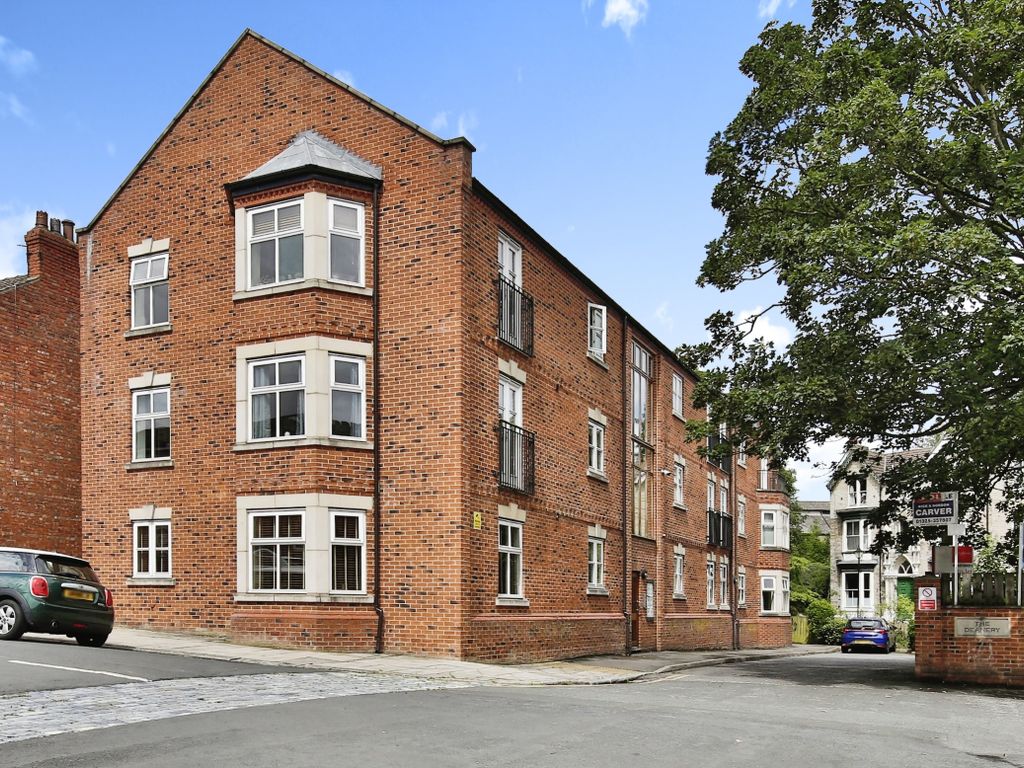 2 bed flat for sale in Deanery Court, Darlington, Durham DL3, £90,000