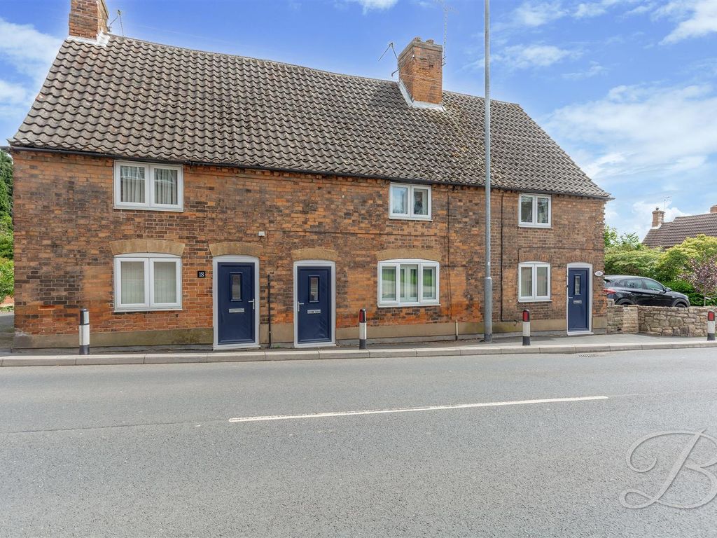 2 bed cottage for sale in Church Street, Edwinstowe, Mansfield NG21, £140,000