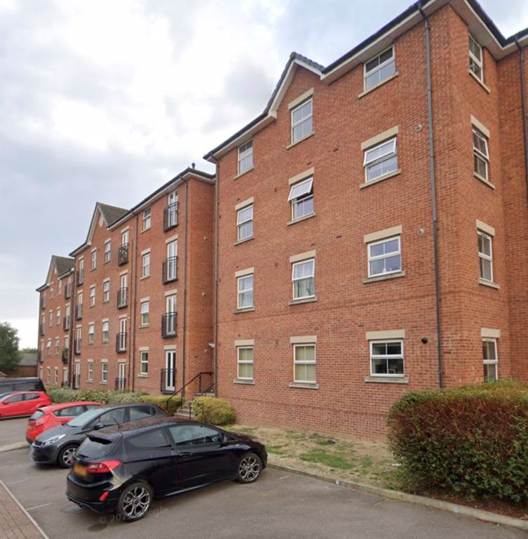 2 bed flat for sale in Allenby Close, Lincoln LN3, £58,750