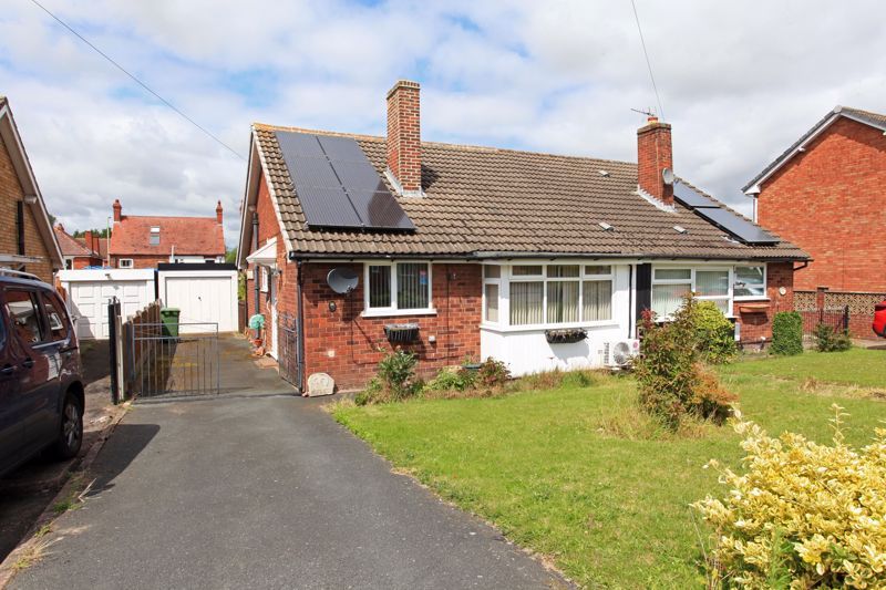 2 bed bungalow for sale in Springfield Road, Trench, Telford TF2, £170,000
