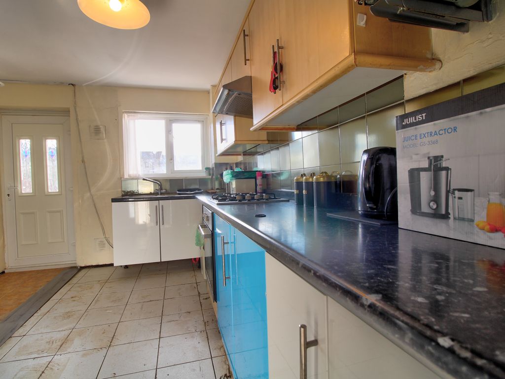 4 bed terraced house for sale in Heddfan North, Cardiff CF23, £190,000