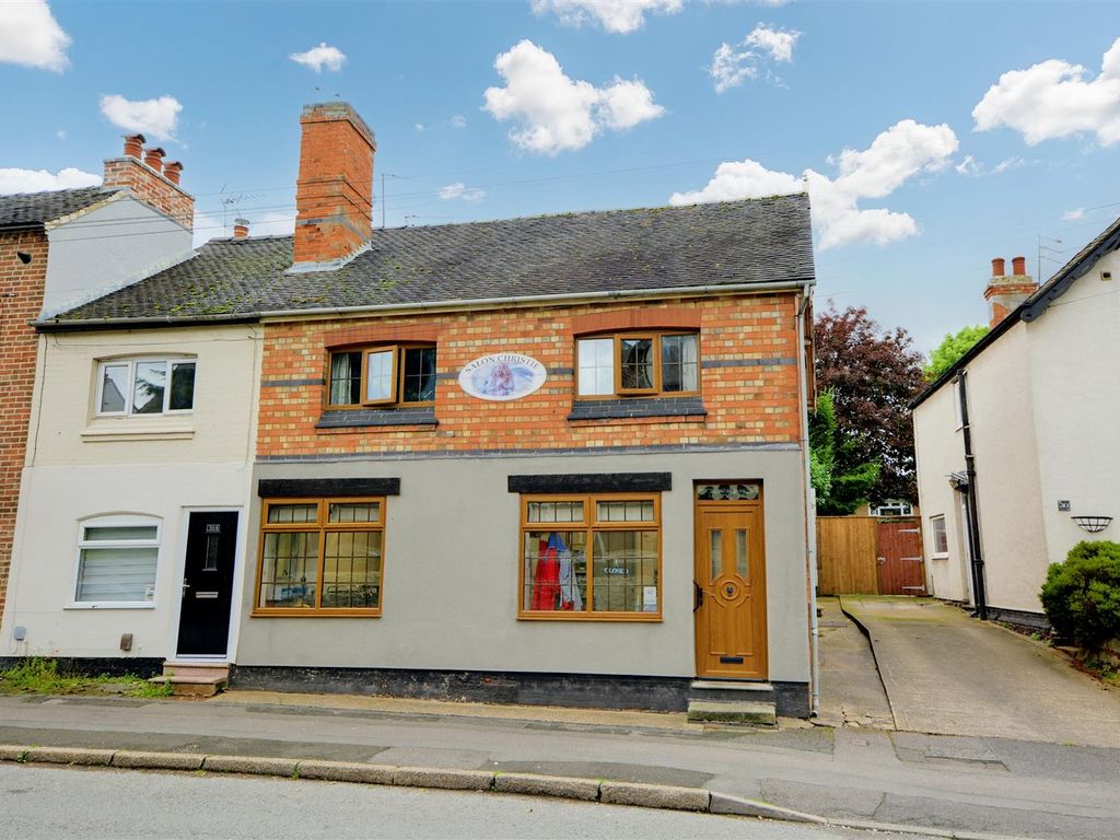 3 bed property for sale in High Street, Chellaston, Derby DE73, £265,000