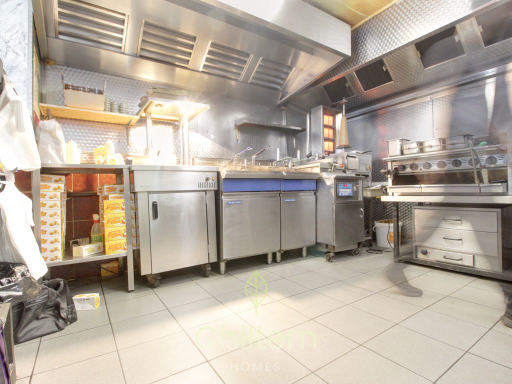 Restaurant/cafe for sale in Carisbrooke Road, Luton LU4, £85,000
