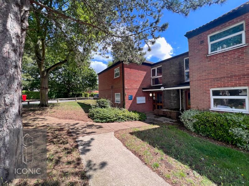 1 bed flat for sale in Nightingale Drive, Taverham, Norwich NR8, £125,000