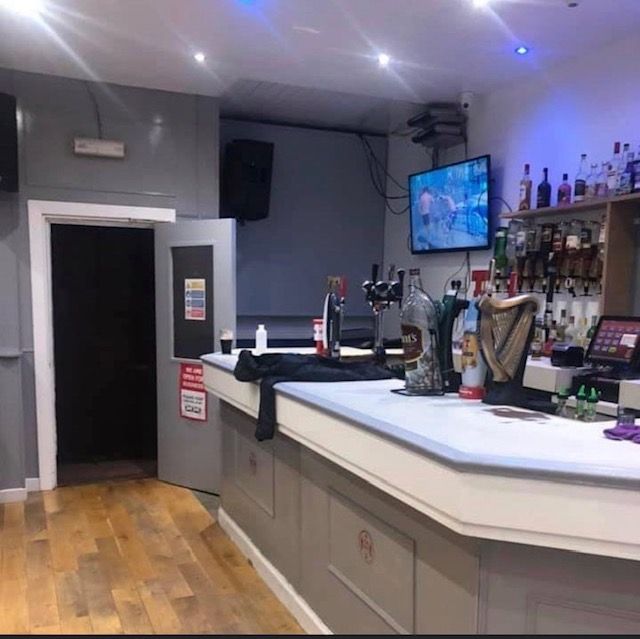 Leisure/hospitality for sale in The Royal Bar, 6 London Street, Larkhall ML9, £100,000
