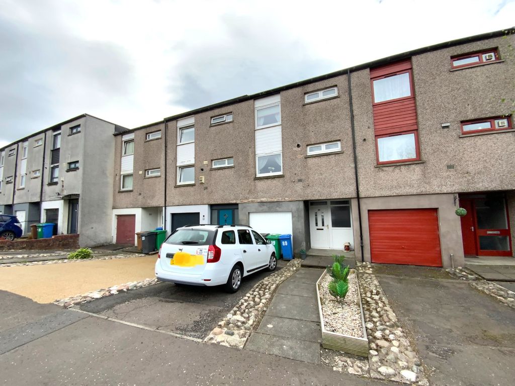 4 bed terraced house for sale in Ivanhoe Drive, Glenrothes, Glenrothes KY6, £109,995