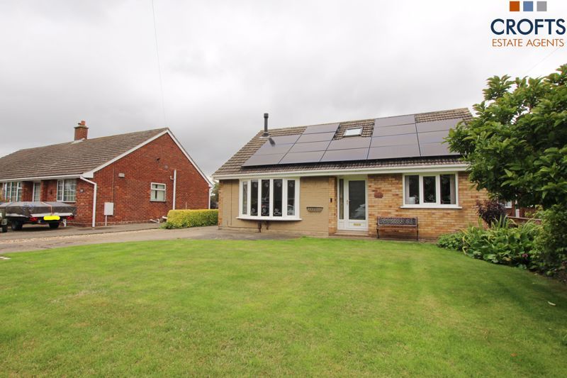 3 bed detached house for sale in Kesteven Court, Habrough, Immingham DN40, £265,000