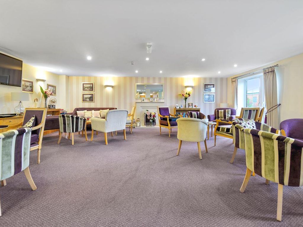 1 bed flat for sale in Ryebeck Court, Outgang Road, Eastgate, Pickering YO18, £145,000