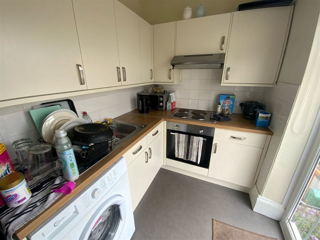 2 bed flat for sale in 37 Cranbourne Avenue, St Judes, Plymouth PL4, £110,000