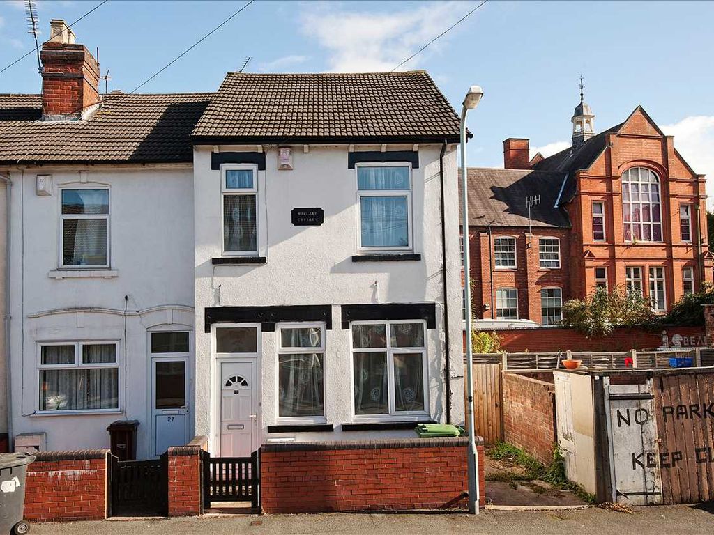 3 bed end terrace house for sale in Paget Street, Wolverhampton WV1, £199,000