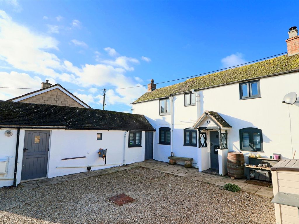 2 bed cottage for sale in Willow Bank Road, Alderton, Tewkesbury GL20, £335,000
