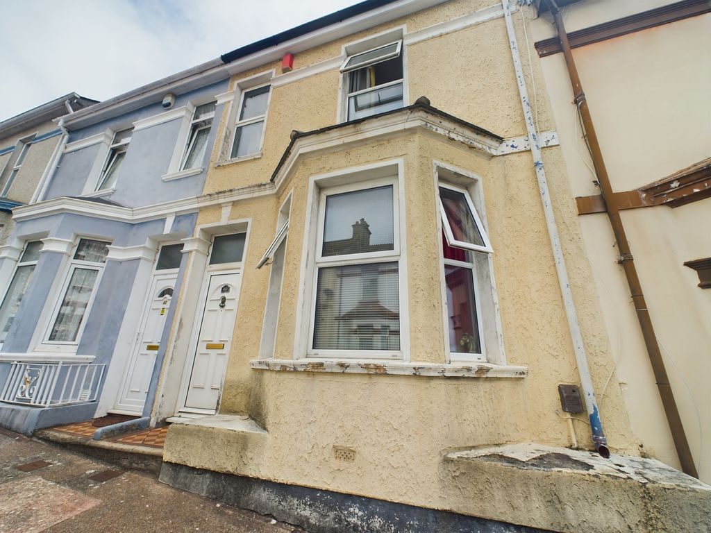 3 bed terraced house for sale in Maristow Avenue, Keyham, Plymouth PL2, £140,000