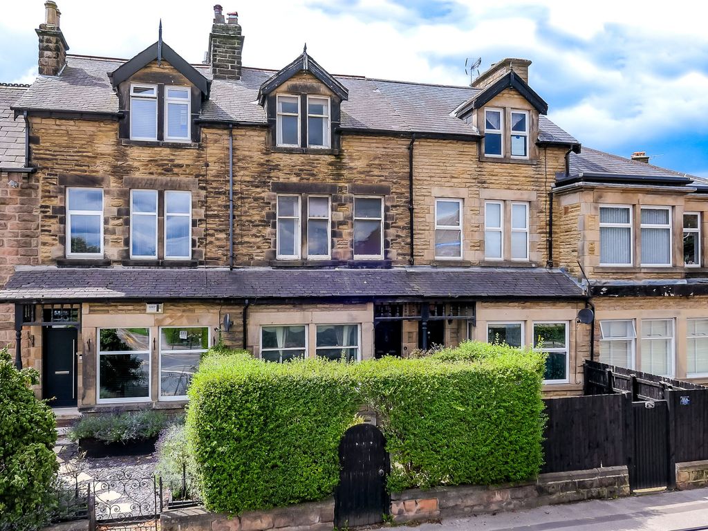 4 bed terraced house for sale in Skipton Road, Harrogate HG1, £260,000