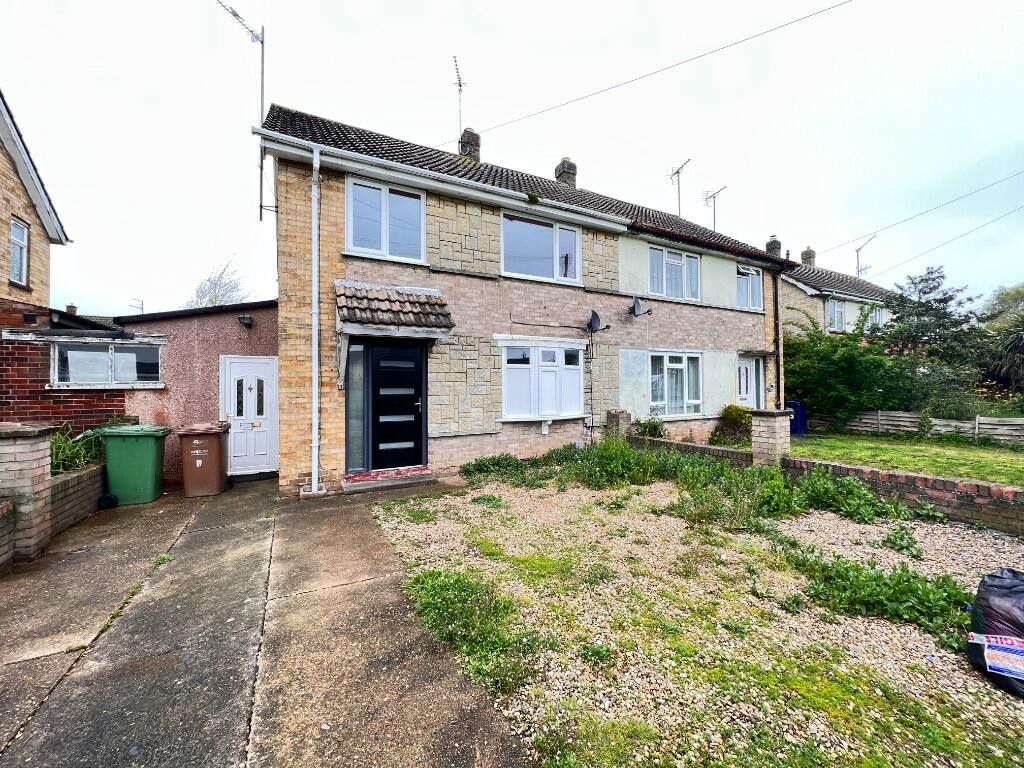 3 bed semi-detached house for sale in Coldhorn Crescent, Wisbech, Cambridgeshire PE13, £39,000