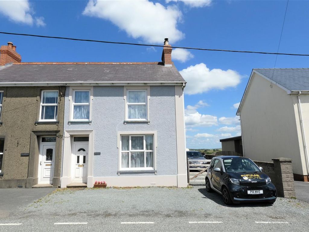 4 bed semi-detached house for sale in Huanfa, Maenclochog, Clunderwen SA66, £259,950