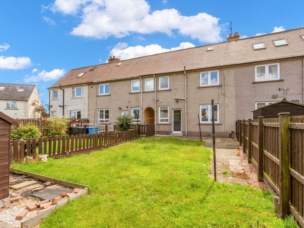 3 bed terraced house for sale in 10 Paradykes Avenue, Loanhead EH20, £199,995