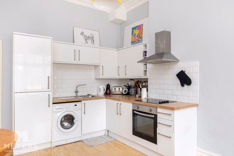 2 bed flat for sale in Christchurch Road, Bournemouth BH1, £160,000