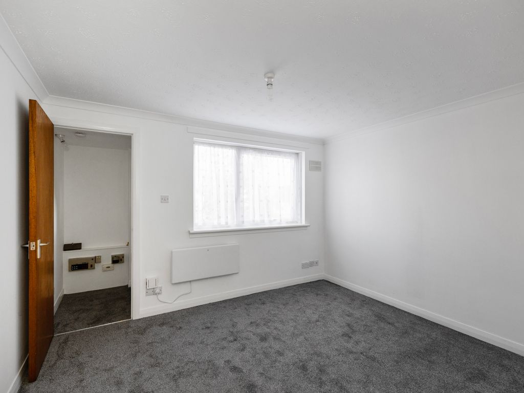 1 bed flat for sale in 19 Craigievar Square, Corstorphine, Edinburgh EH12, £140,000