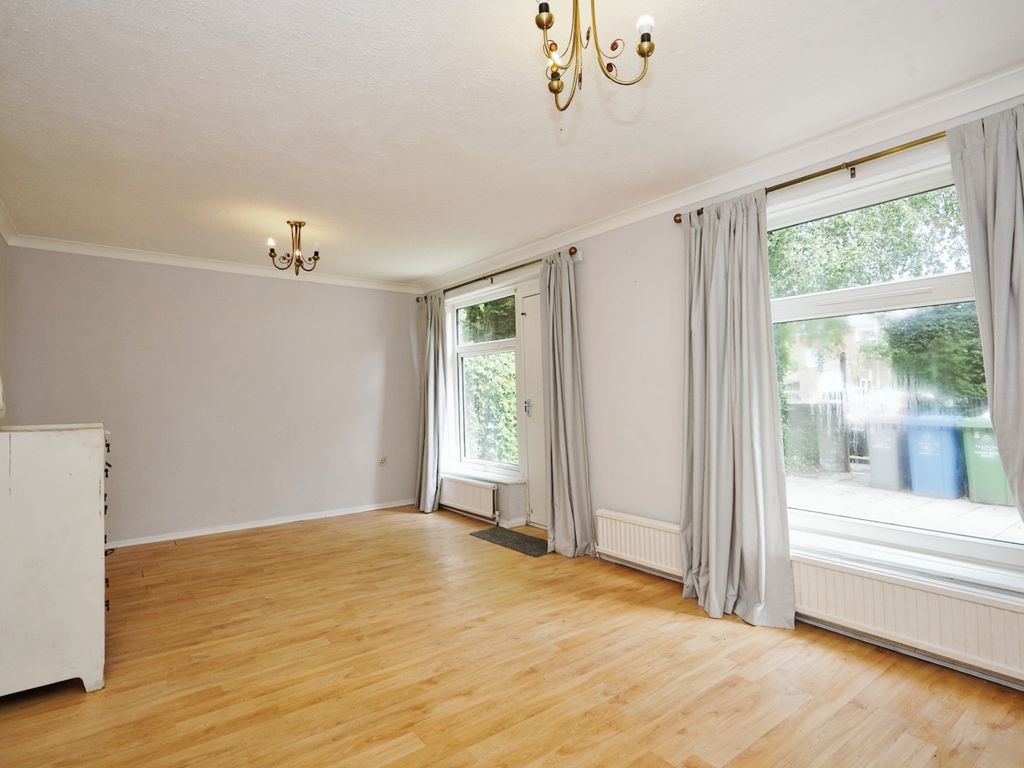 2 bed terraced house for sale in Kempton Avenue, Sale M33, £230,000