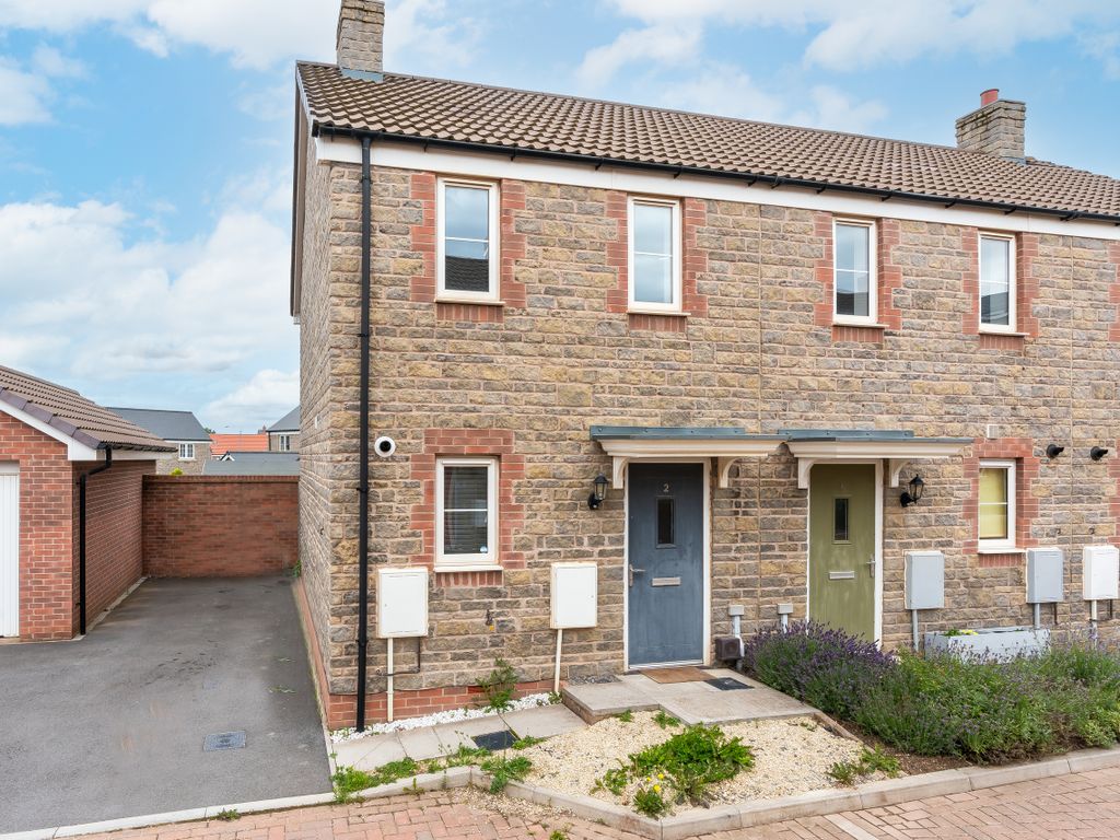 2 bed end terrace house for sale in Daffodil Way, Emersons Green, Bristol BS16, £285,000