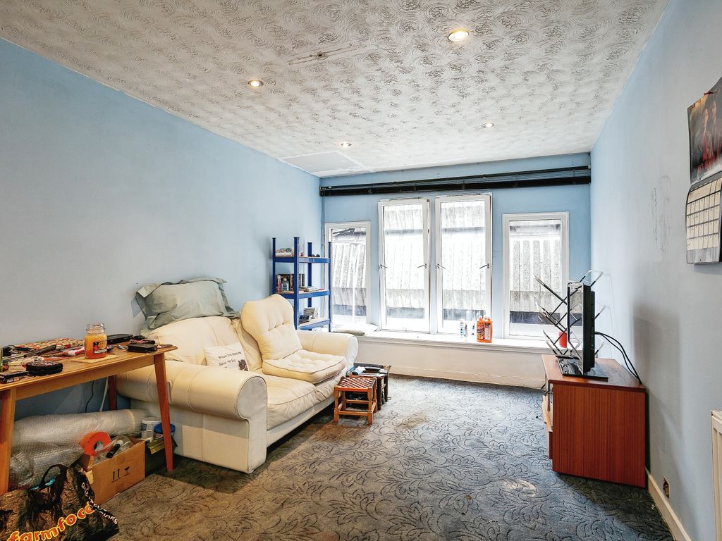 1 bed flat for sale in George Street, Aberdeen AB25, £65,000