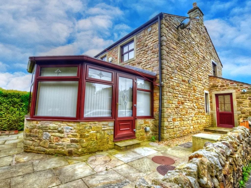 3 bed cottage for sale in Clogg Head, Trawden, Colne BB8, £295,000