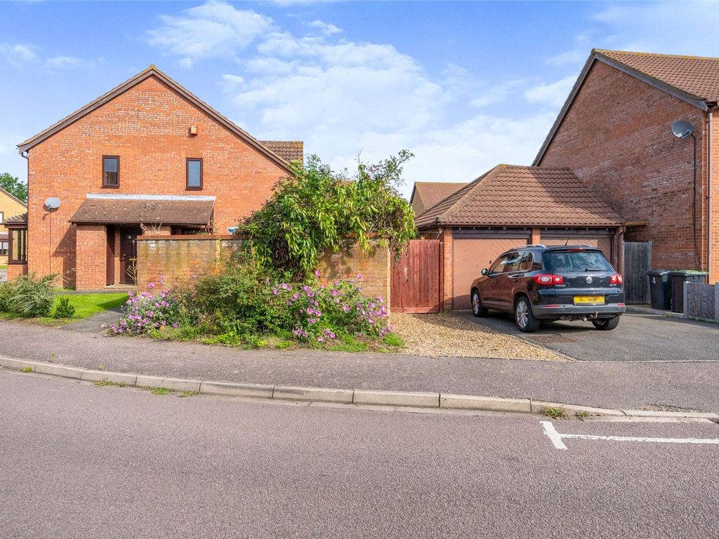 2 bed end terrace house for sale in St. Marys Close, Marston Moretaine, Bedford, Bedfordshire MK43, £275,000